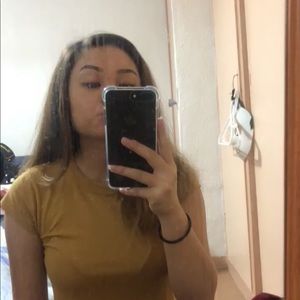 Meet your Posher, Amber